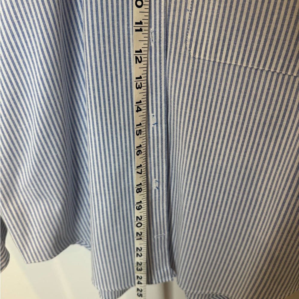 Zara Blue and White Striped Shirt. Size M. - Picture 10 of 10